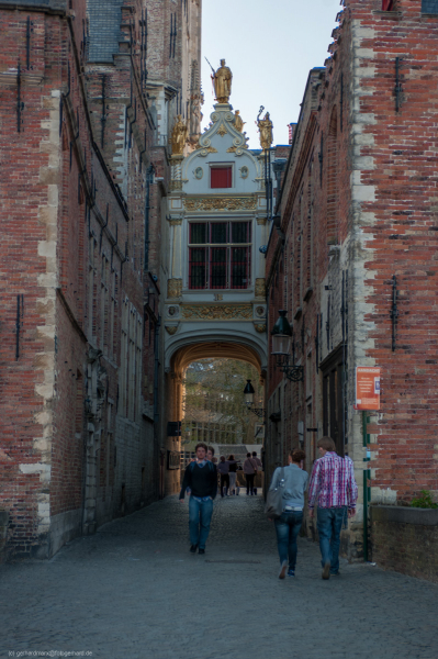 2011_04_08-18_10_04_91