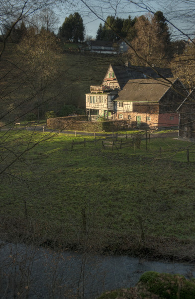 2014_01_01-15_39_09_10_09-2_08_10-2_tonemapped