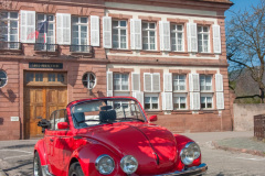 Oldtimer vor "Sous Préfecture" Weißenburg